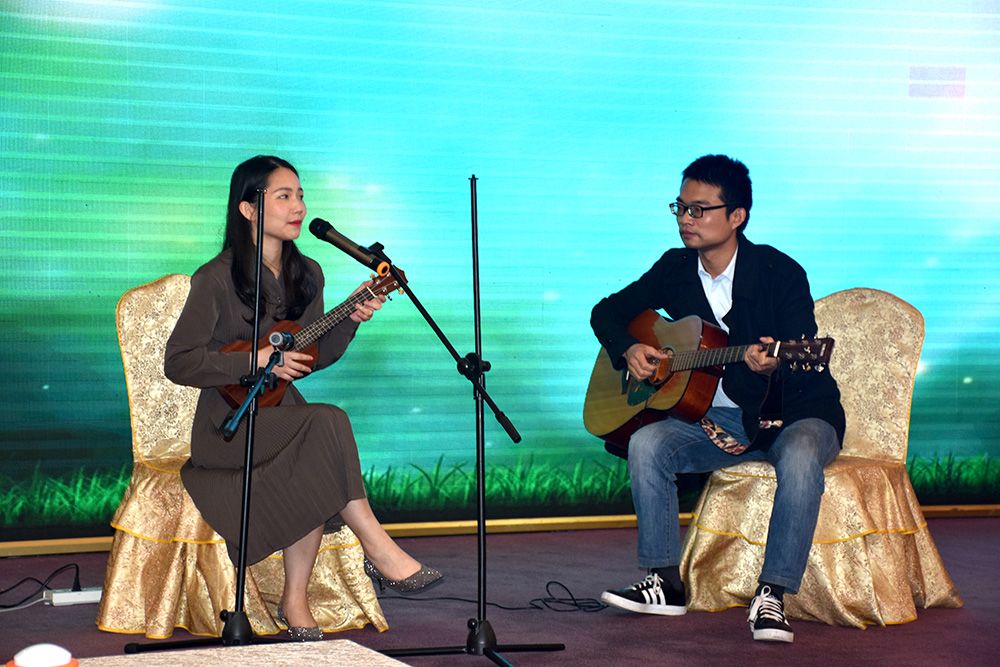 組創(chuàng)2019年會(huì)節(jié)目2 組創(chuàng)2019年會(huì)節(jié)目2