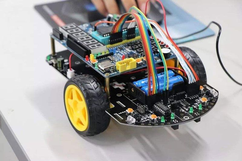 深圳循跡智能小車方案設計 深圳循跡智能小車方案設計